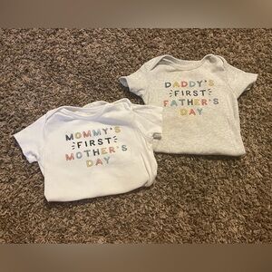 Carters Mothers and Fathers Day Onsie Bundle Size 18M